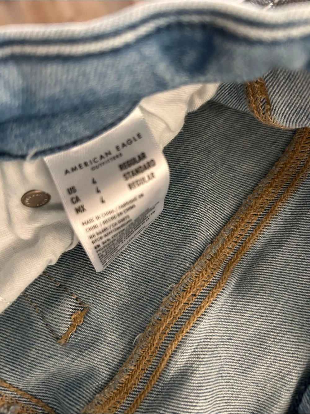 American Eagle Outfitters Light Blue Distressed Jeggings